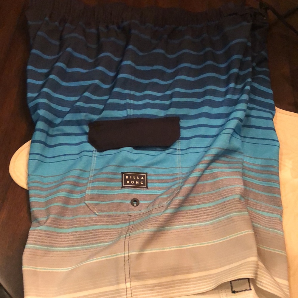 🌊Billabong Men’s Board-shorts, elastic waist, side pocket swim trunks